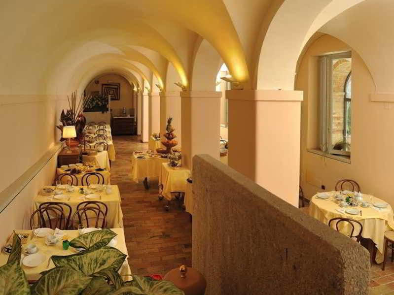 Albergo San Domenico Urbino Esterno foto
