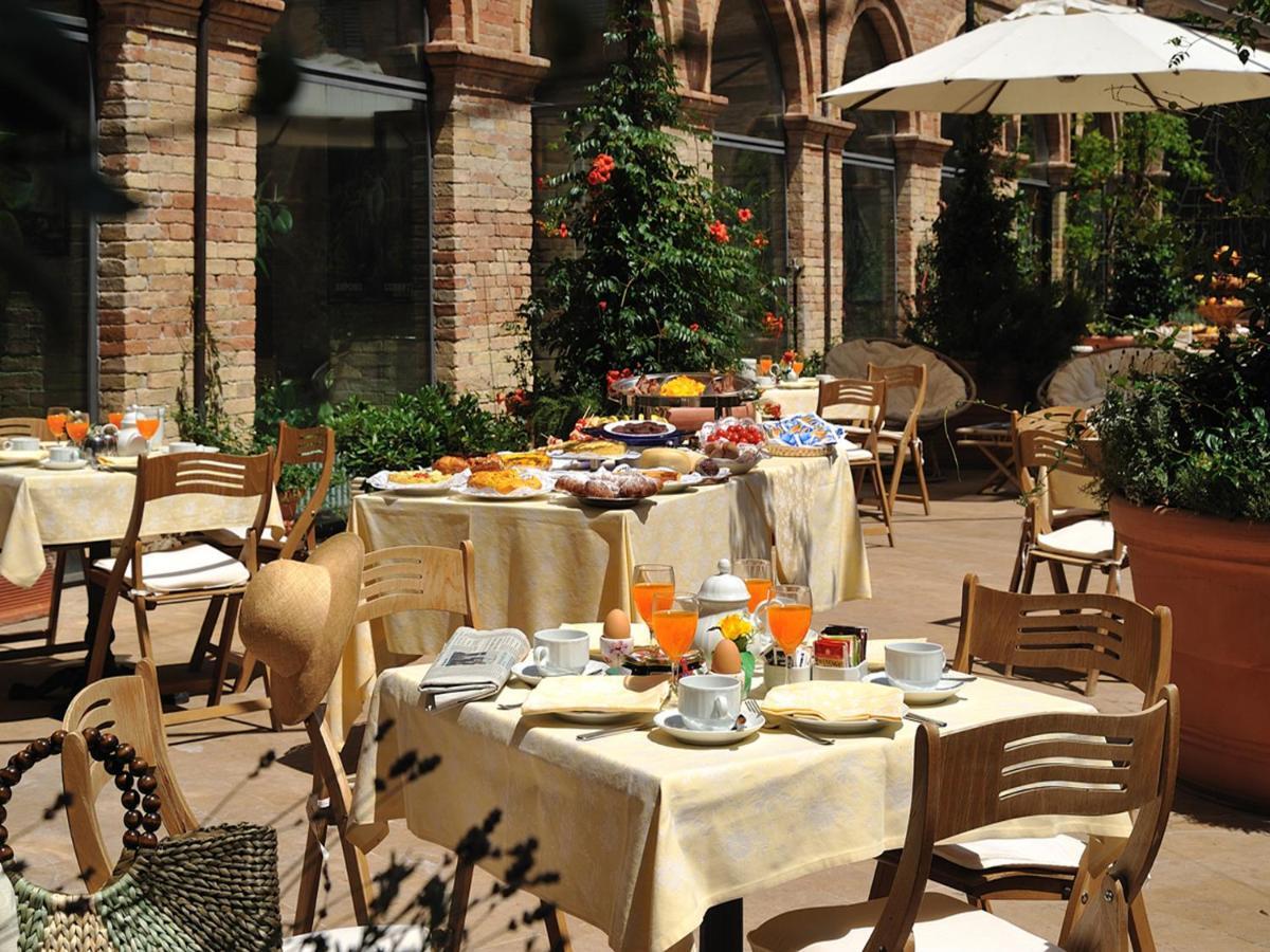 Albergo San Domenico Urbino Esterno foto