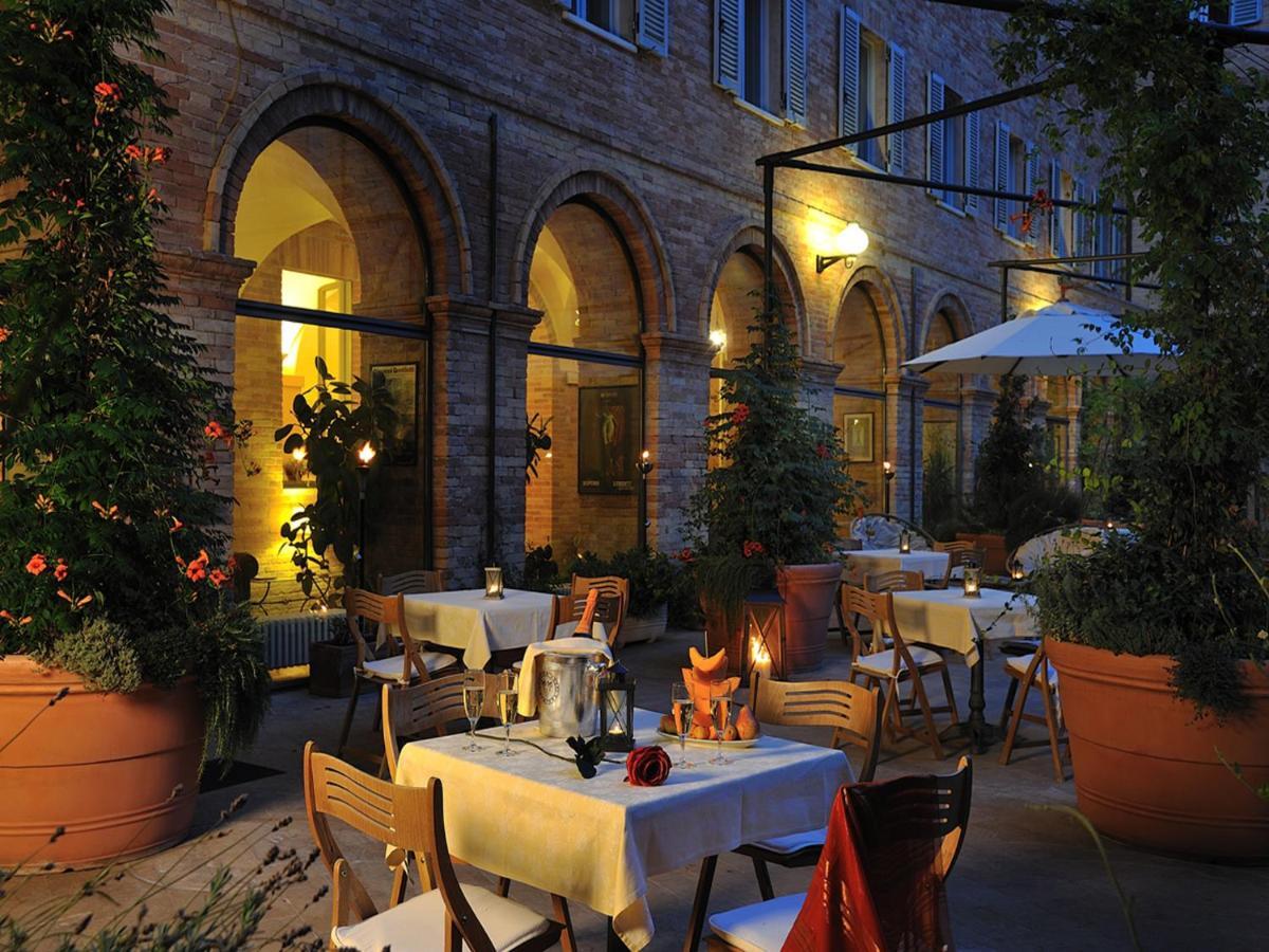 Albergo San Domenico Urbino Esterno foto